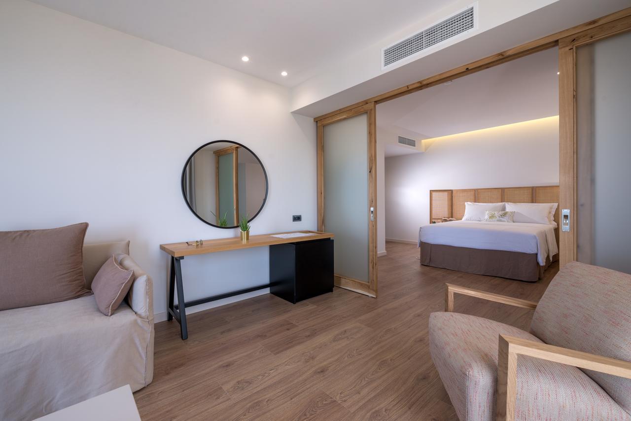 Hotel Glow Boutique & Sarande