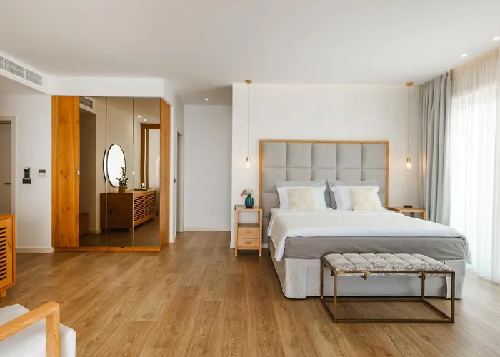 Glow Boutique Hotel & Suites