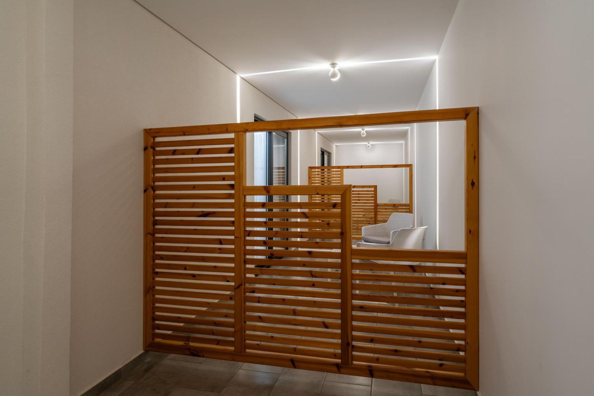 Glow Boutique & Sarandë