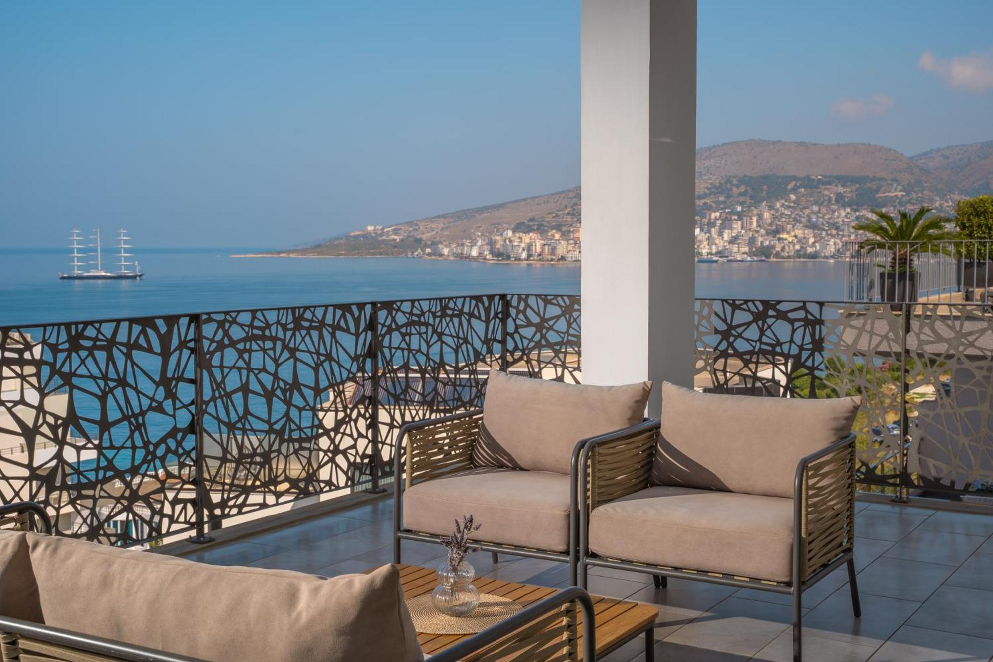 Glow Boutique & Hotel Sarandë